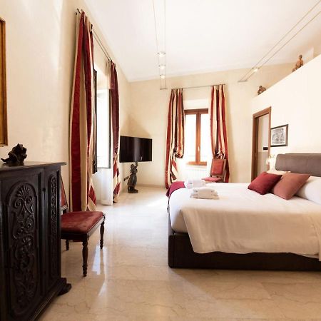 The Best Rent - Apartment With A View On Altare Della Patria โรม ภายนอก รูปภาพ