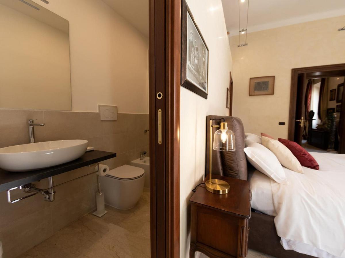 The Best Rent - Apartment With A View On Altare Della Patria โรม ภายนอก รูปภาพ
