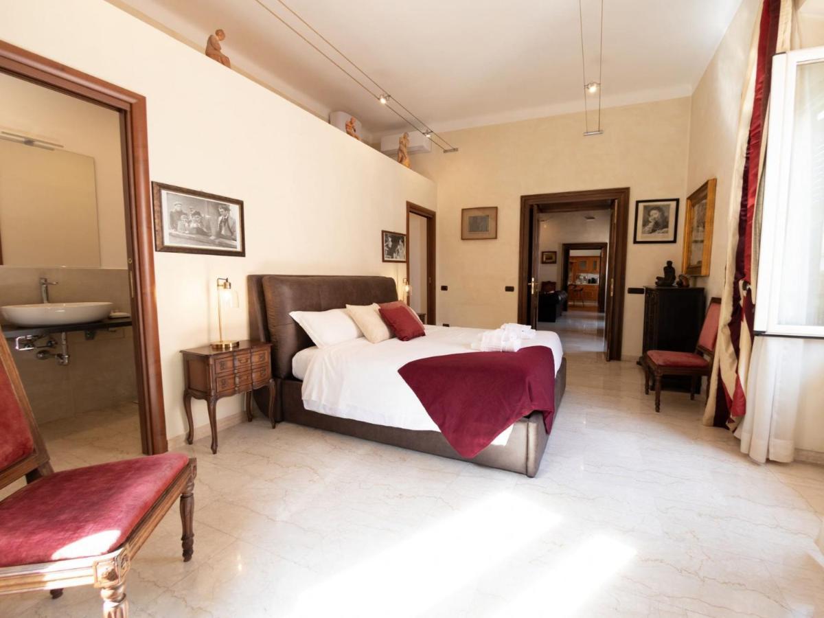 The Best Rent - Apartment With A View On Altare Della Patria โรม ภายนอก รูปภาพ