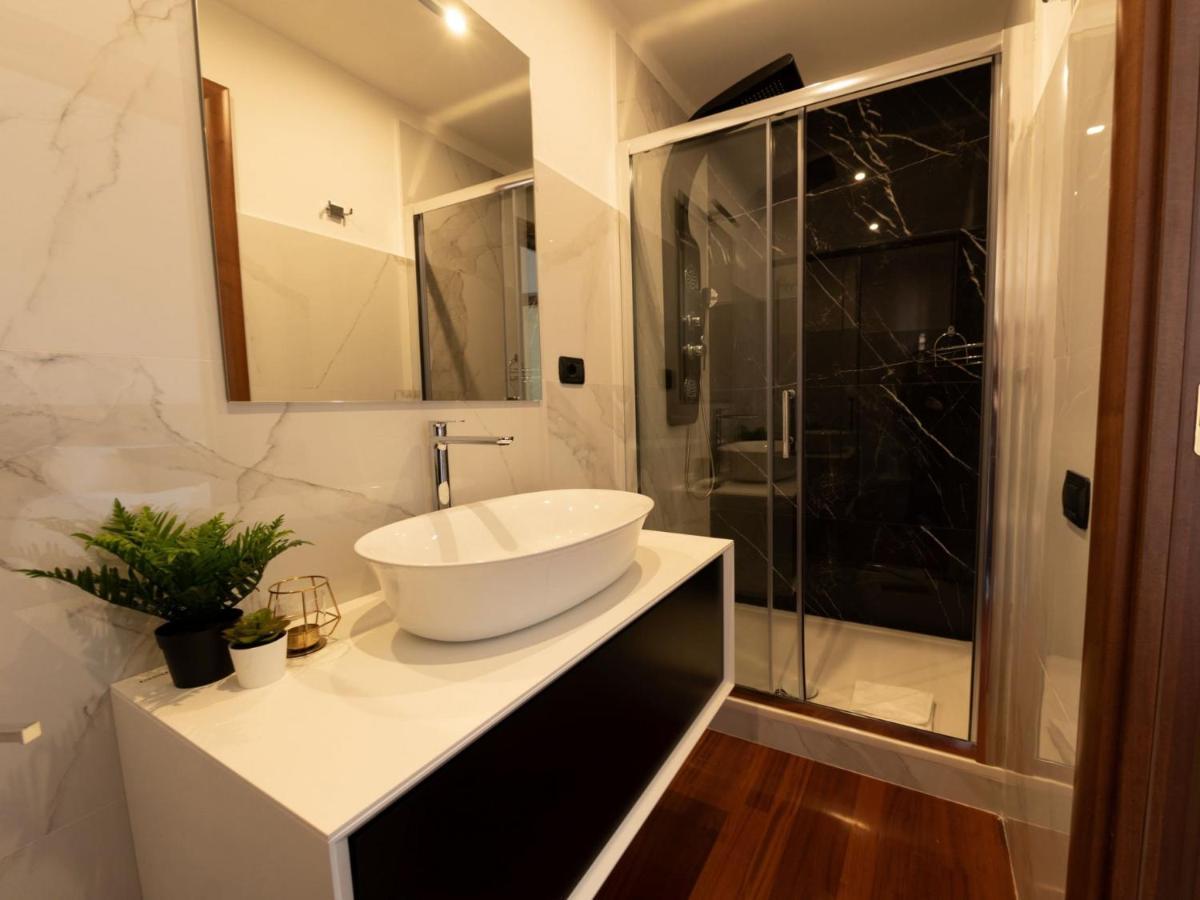 The Best Rent - Apartment With A View On Altare Della Patria โรม ภายนอก รูปภาพ